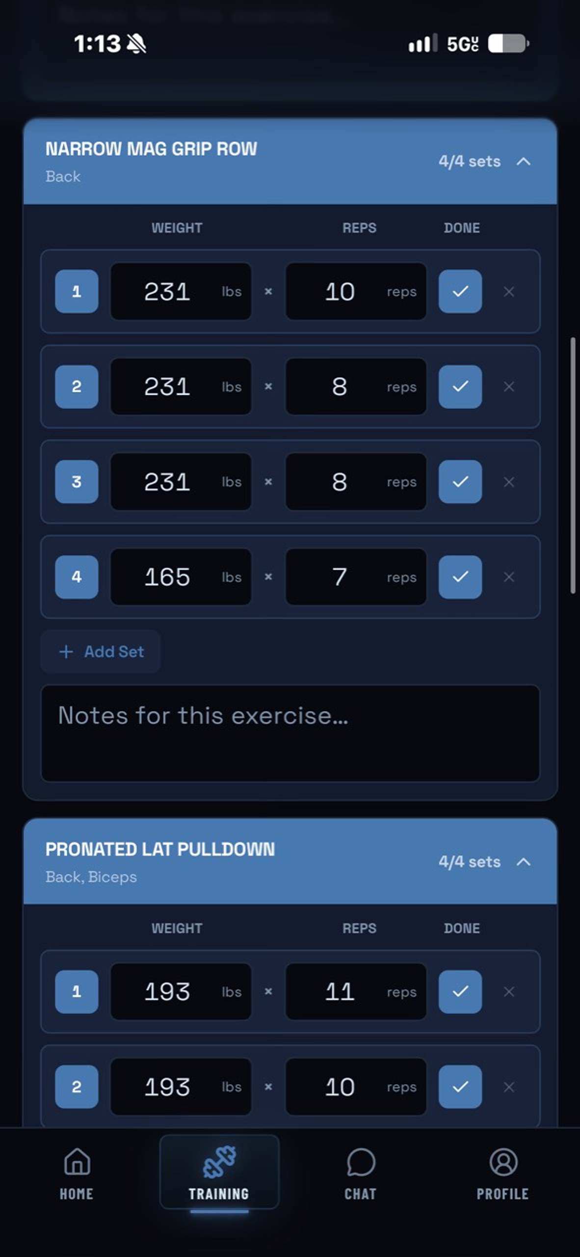 Muscle Mentor workout log showing completed rows and lat pulldown sets